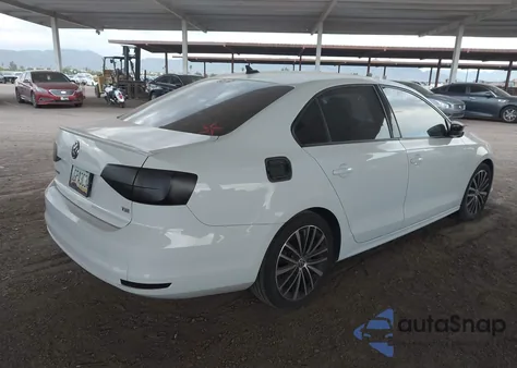 2016 Volkswagen Jetta 1.8T Sport from USA, damaged, VIN 3VWD17AJXGM237176